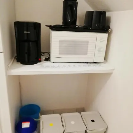 아파트 Ferienwohnung Mit Aussicht