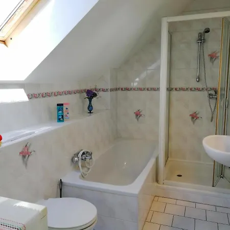 아파트 Ferienwohnung Mit Aussicht
